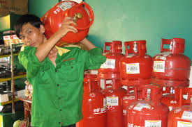 Giá gas giảm 20.000 đồng/bình 12 kg nếu thuế nhập khẩu xuống 0%